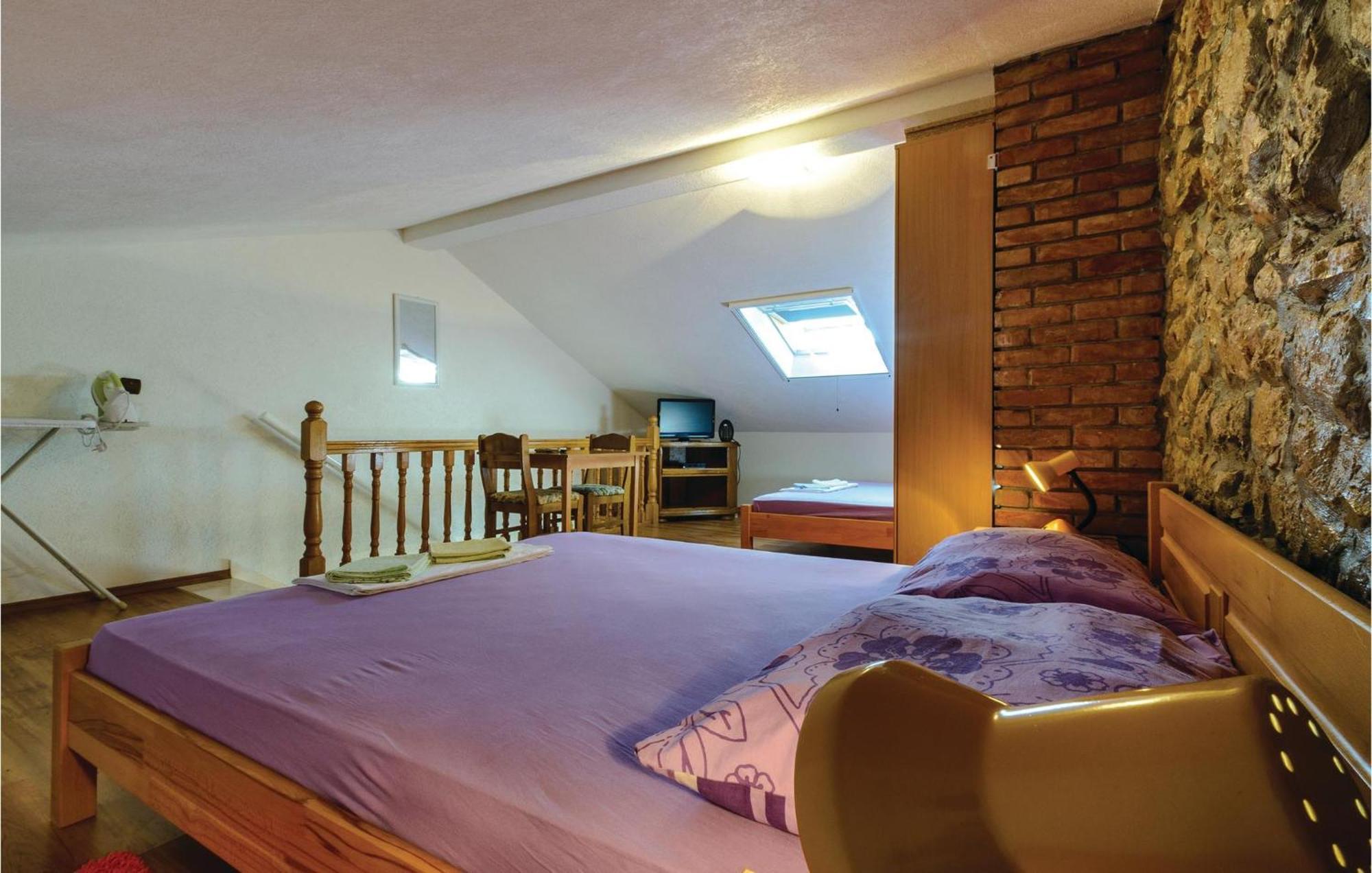 1 Bedroom Gorgeous Home In Slivno Клек Экстерьер фото